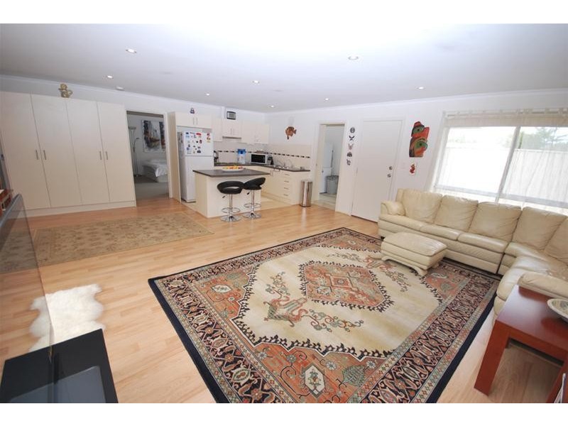 34B Charmaine Avenue, Para Vista SA 5093