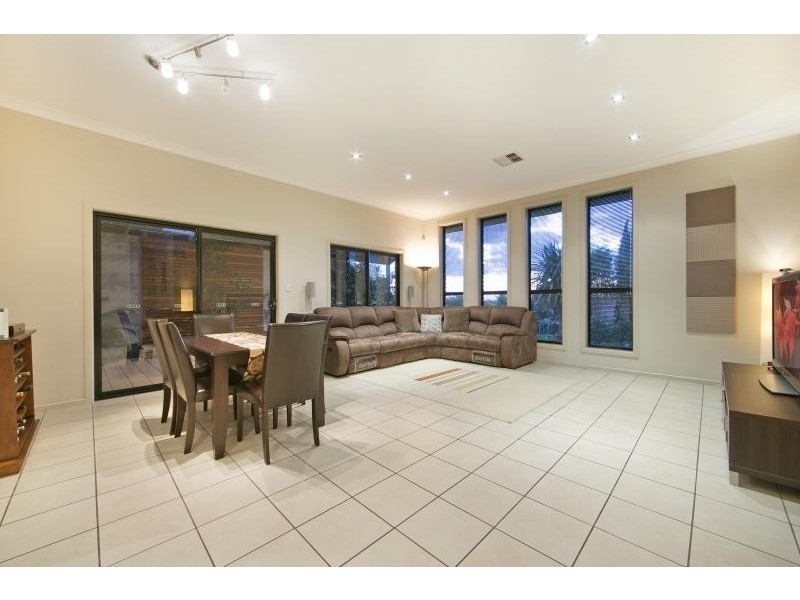 113 Highfield Drive, Hillbank SA 5112