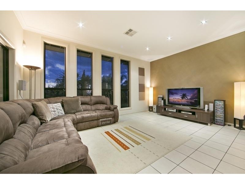 113 Highfield Drive, Hillbank SA 5112