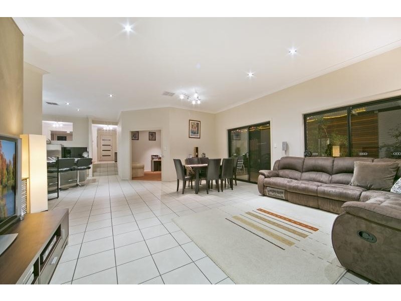 113 Highfield Drive, Hillbank SA 5112