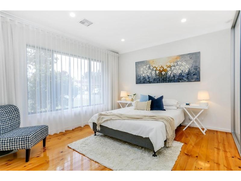 42 Topaz Crescent, Salisbury East SA 5109