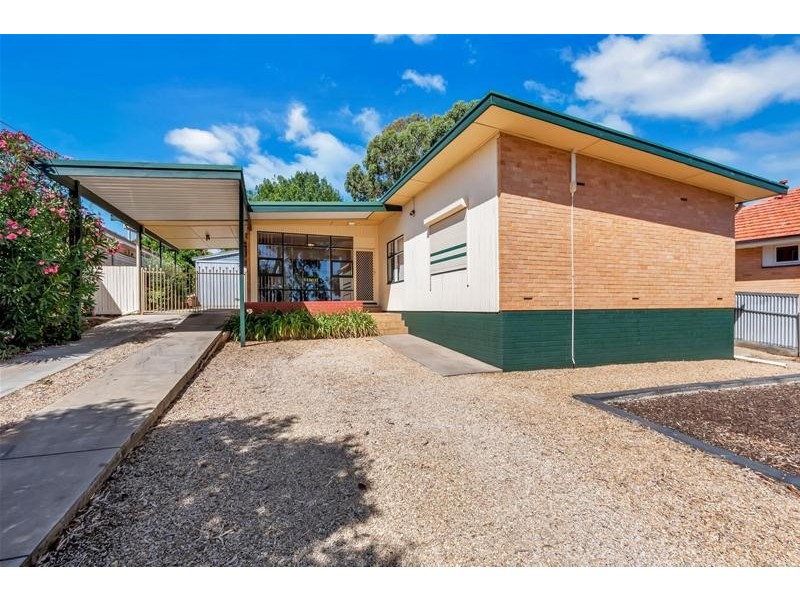 12 Flinders Drive, Valley View SA 5093