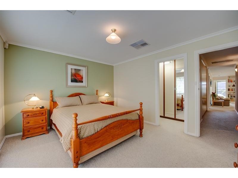 5 Rosella Street, Modbury Heights SA 5092