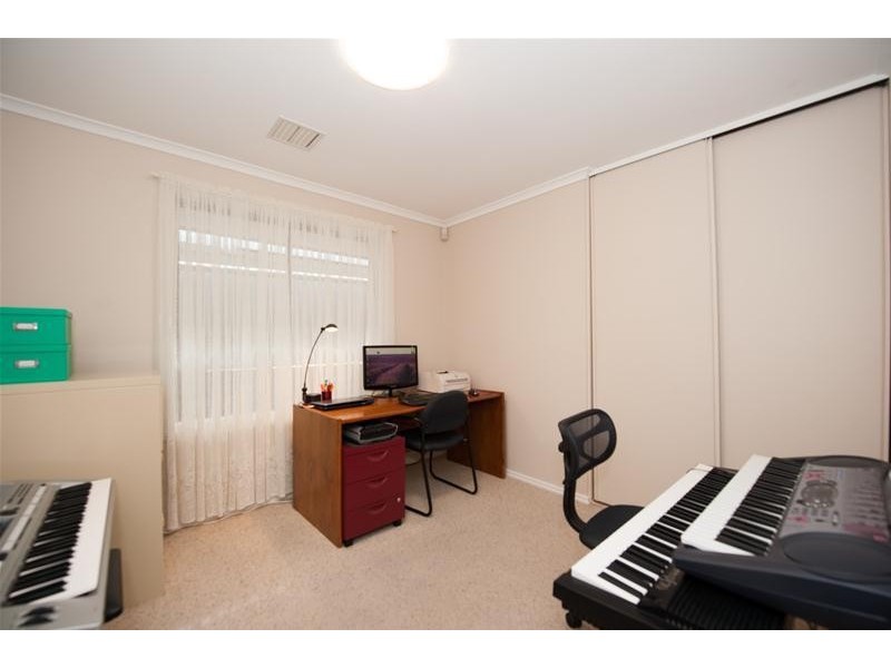 5 Rosella Street, Modbury Heights SA 5092