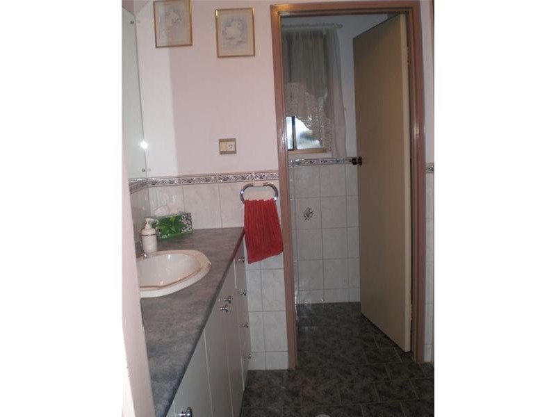 5 Marieberg Avenue, Modbury Heights SA 5092