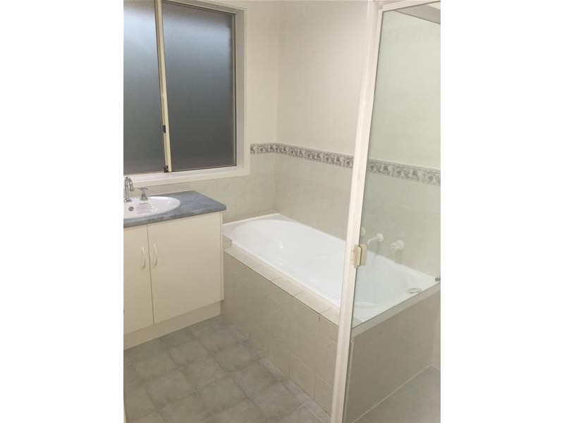 5 Landseer Place, Hillbank SA 5112