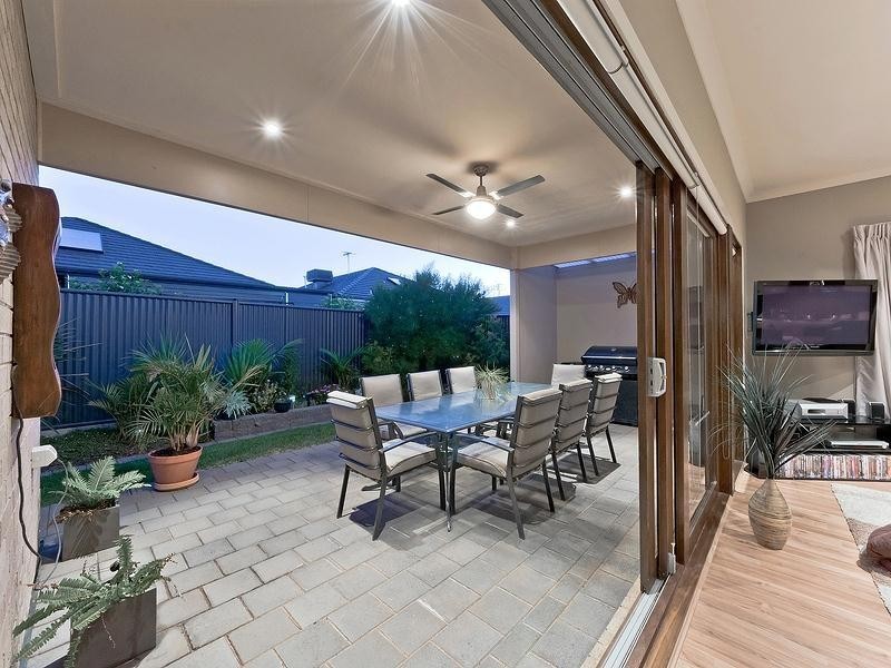 12 The Avenue, Blakeview SA 5114