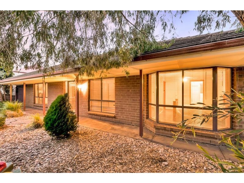 8 Essling Place, Greenwith SA 5125