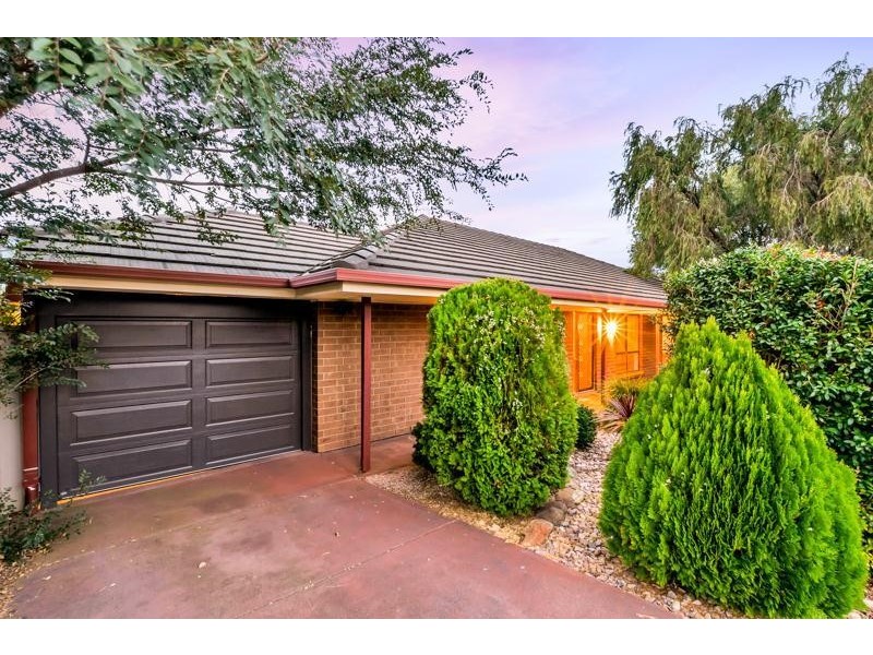 8 Essling Place, Greenwith SA 5125