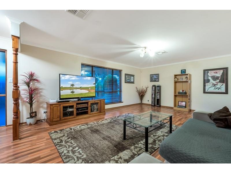 8 Essling Place, Greenwith SA 5125