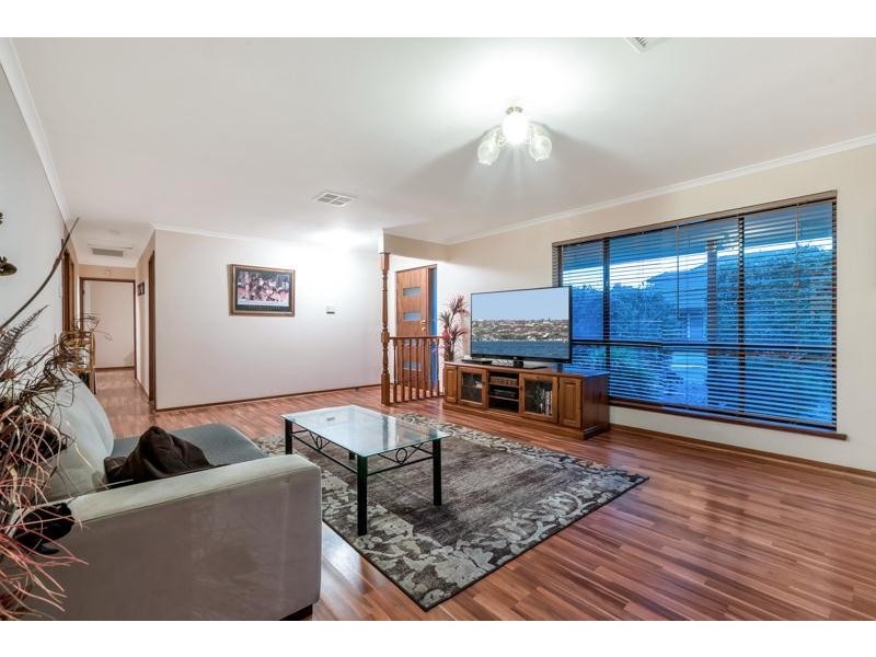 8 Essling Place, Greenwith SA 5125