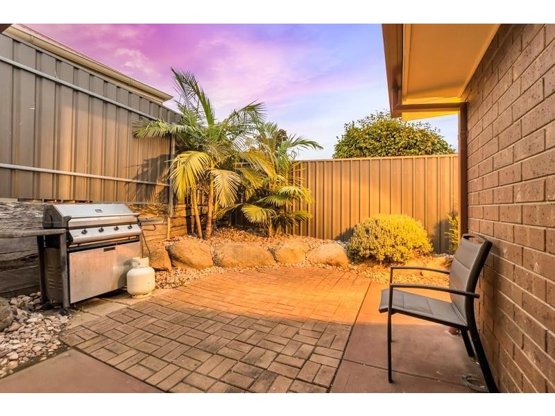 8 Essling Place, Greenwith SA 5125