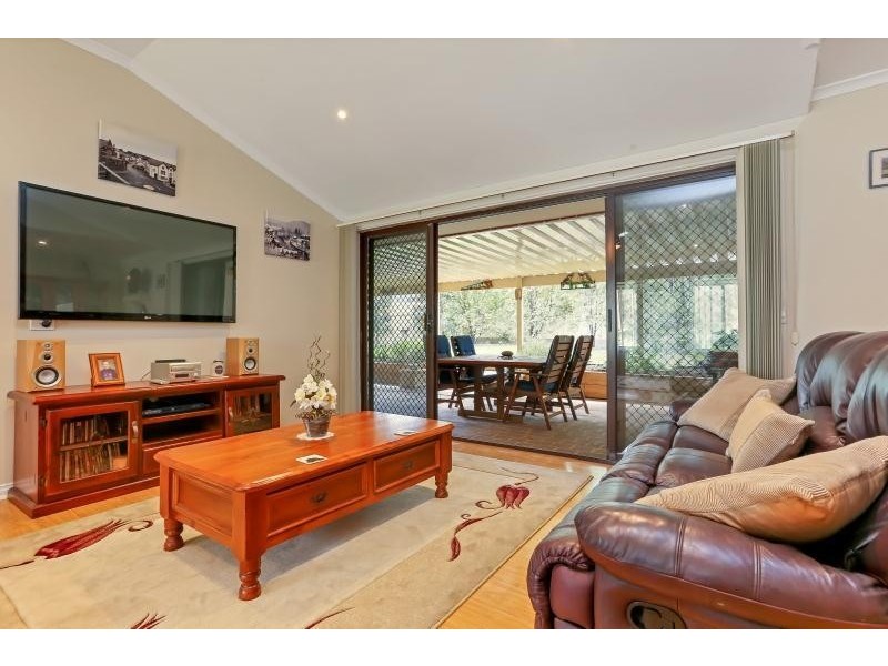 1 Riverside Drive, Redwood Park SA 5097