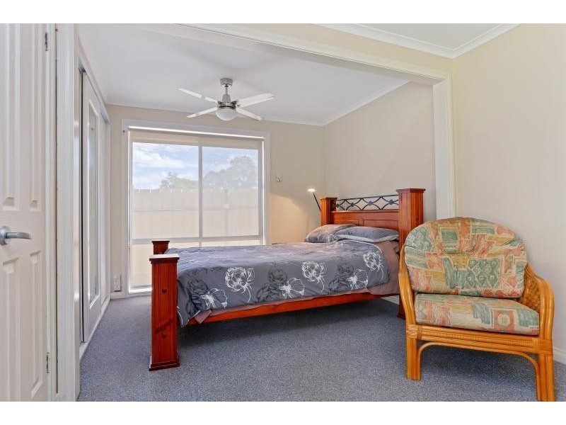 1 Riverside Drive, Redwood Park SA 5097