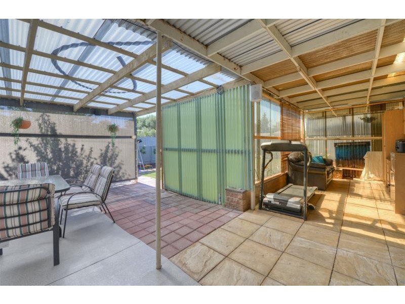 422 Bridge Road, Para Hills West SA 5096