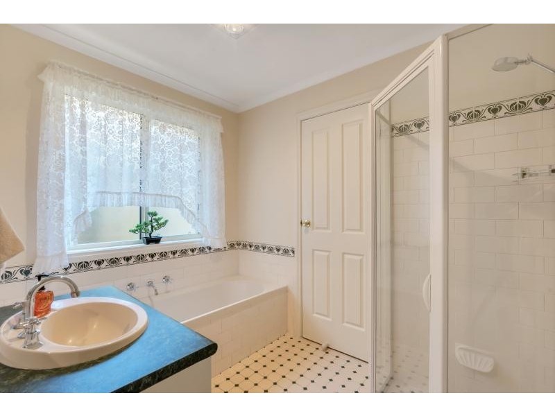 14 Candlebark Grove, Greenwith SA 5125