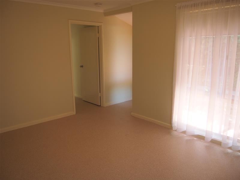 6 Mertz Court, Greenwith SA 5125