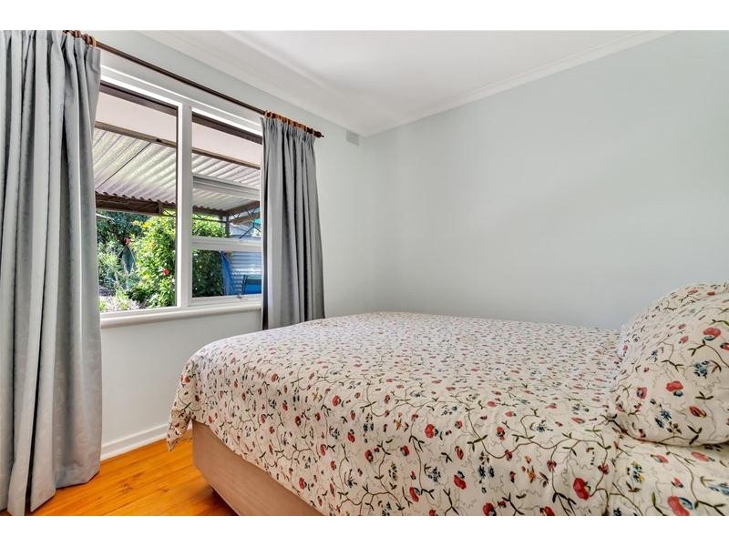 40 Heather Drive, Para Vista SA 5093