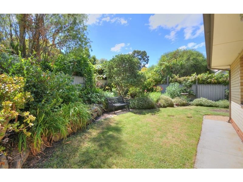 24 Lutana Grove, Dernancourt SA 5075