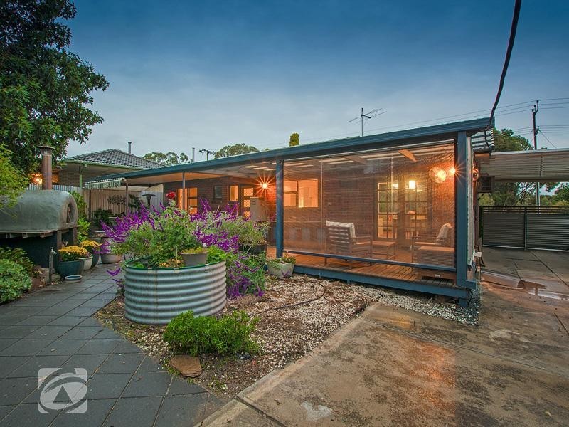 10 Cottenham Drive, Banksia Park SA 5091
