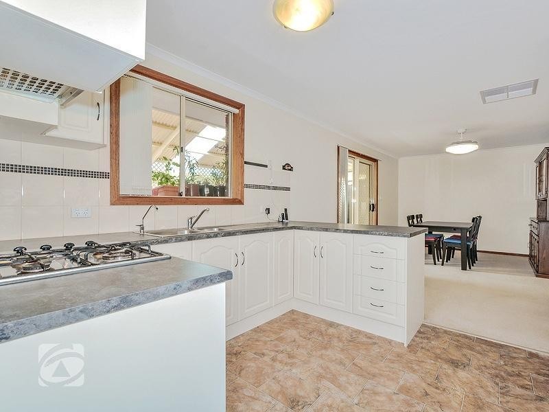 16 Alberta Drive, Burton SA 5110