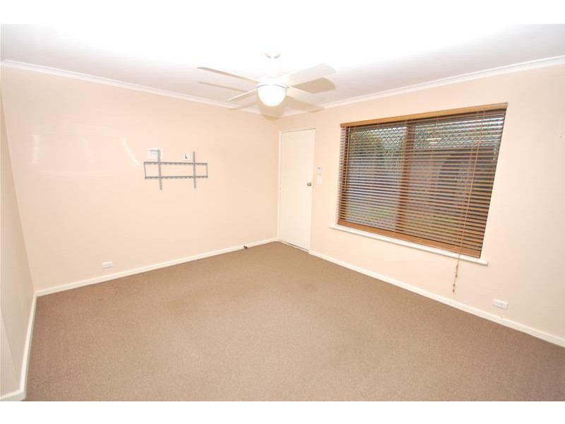 2/82 Churchill Road North, Dry Creek SA 5094