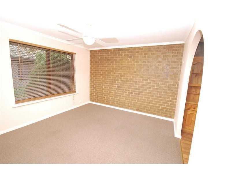 2/82 Churchill Road North, Dry Creek SA 5094