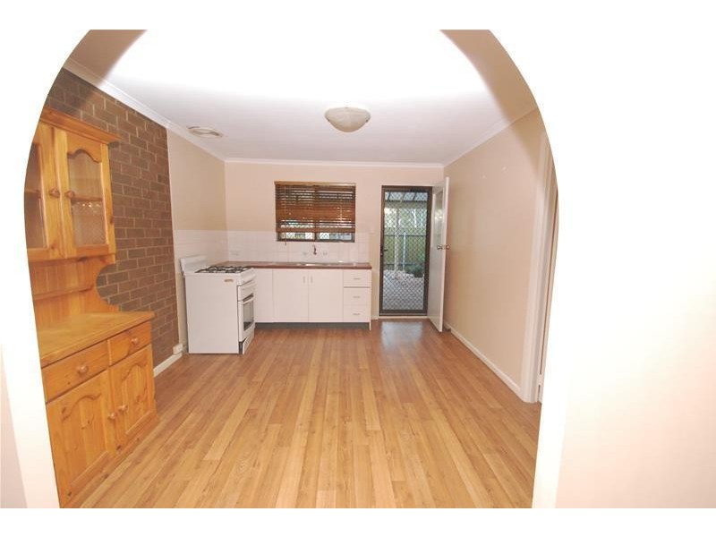 2/82 Churchill Road North, Dry Creek SA 5094