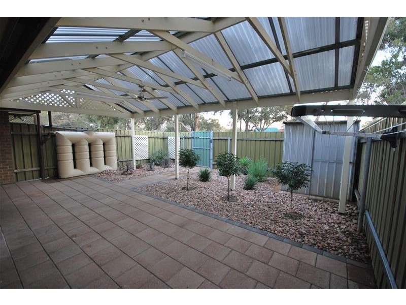 2/82 Churchill Road North, Dry Creek SA 5094