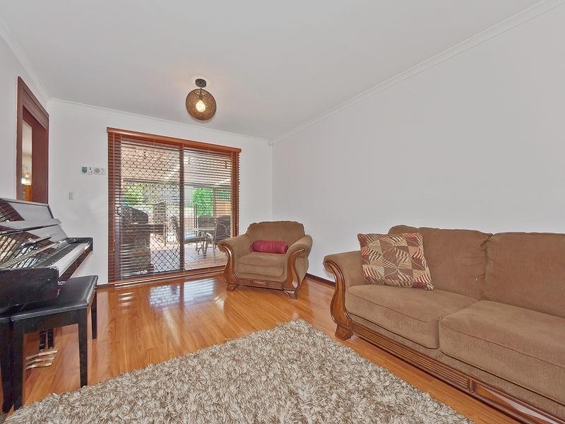 4 Marieberg Avenue, Modbury Heights SA 5092