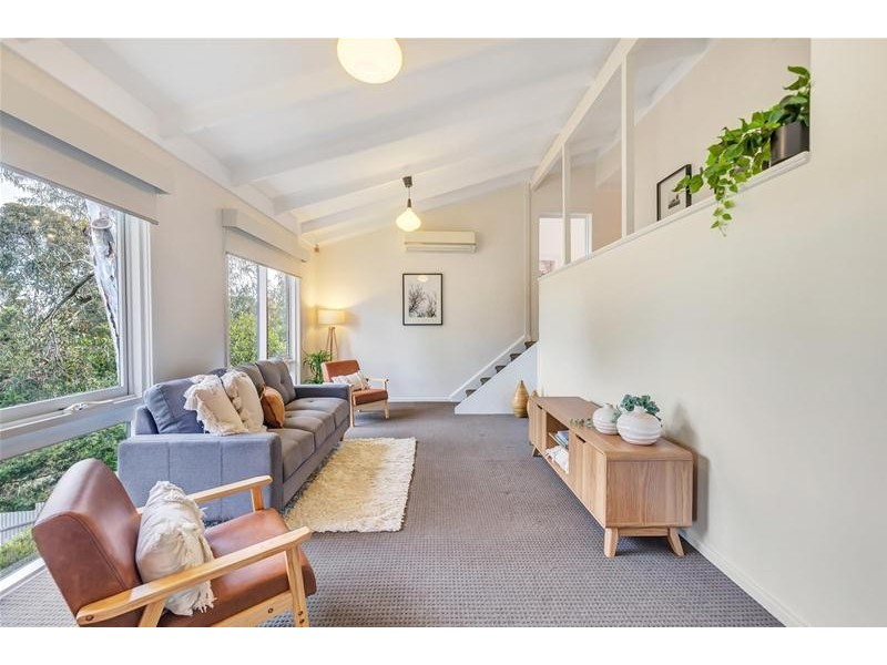 43 Flinders Drive, Valley View SA 5093