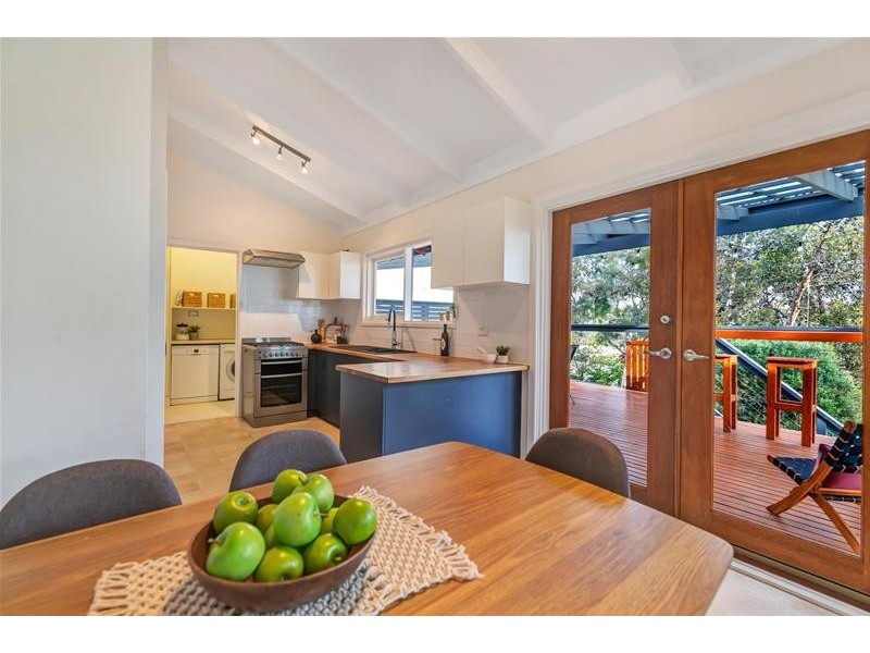 43 Flinders Drive, Valley View SA 5093