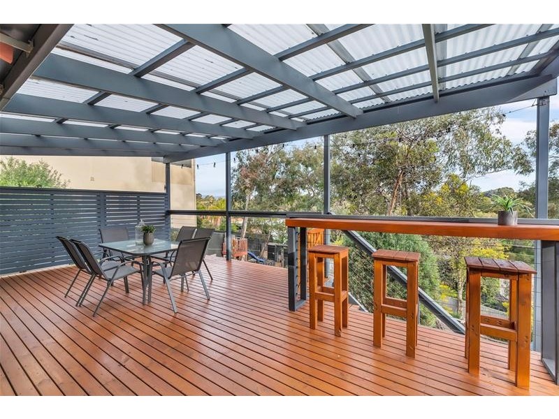 43 Flinders Drive, Valley View SA 5093