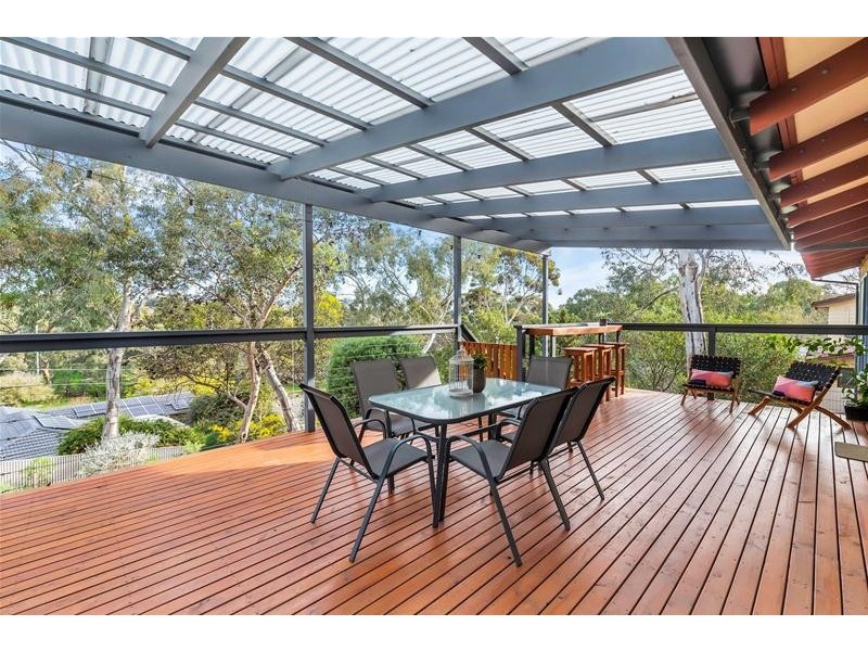 43 Flinders Drive, Valley View SA 5093