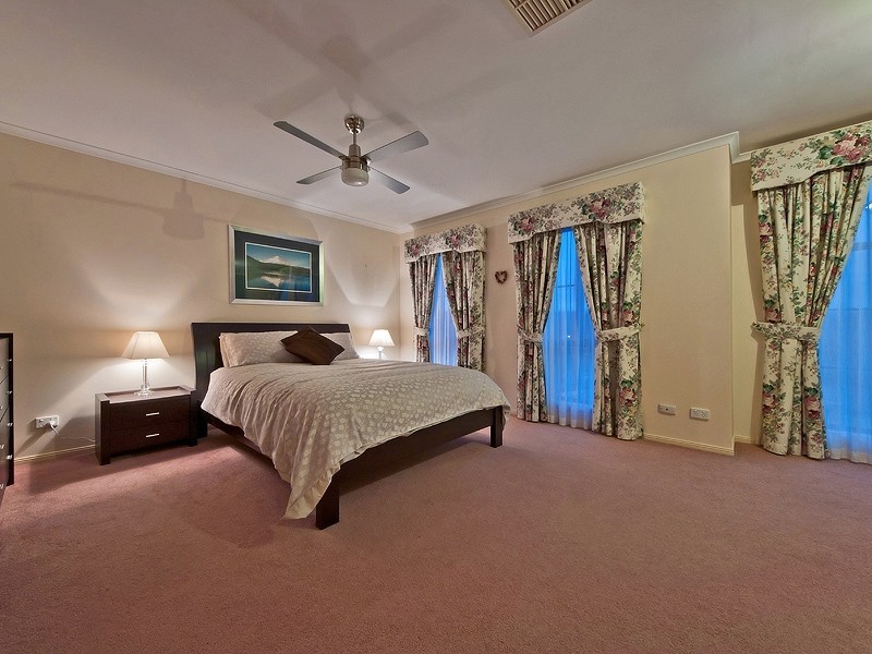 2 Laurina Court, Golden Grove SA 5125