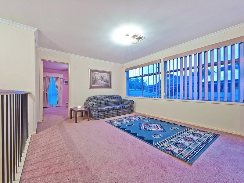 2 Laurina Court, Golden Grove SA 5125