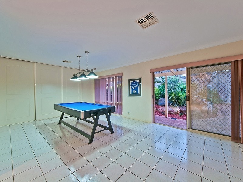 2 Laurina Court, Golden Grove SA 5125