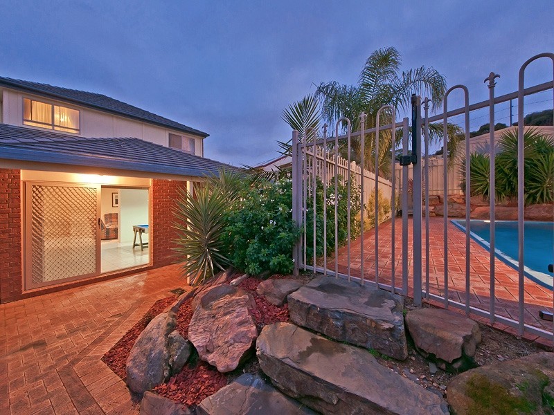 2 Laurina Court, Golden Grove SA 5125