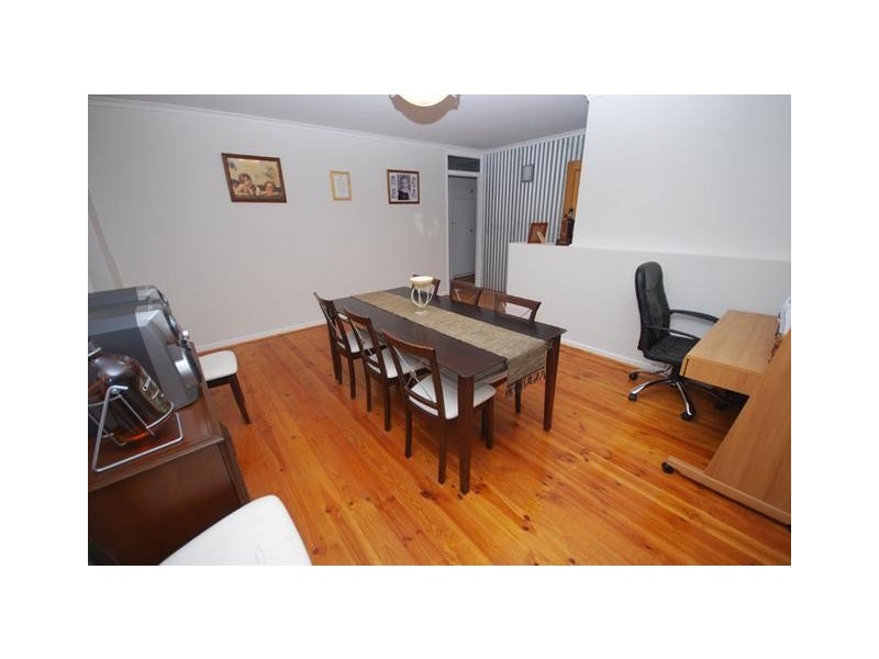 17 Landy Avenue, Gulfview Heights SA 5096