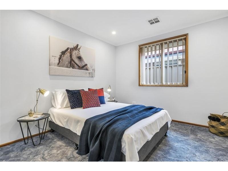 16 Hillcott Avenue, Wynn Vale SA 5127