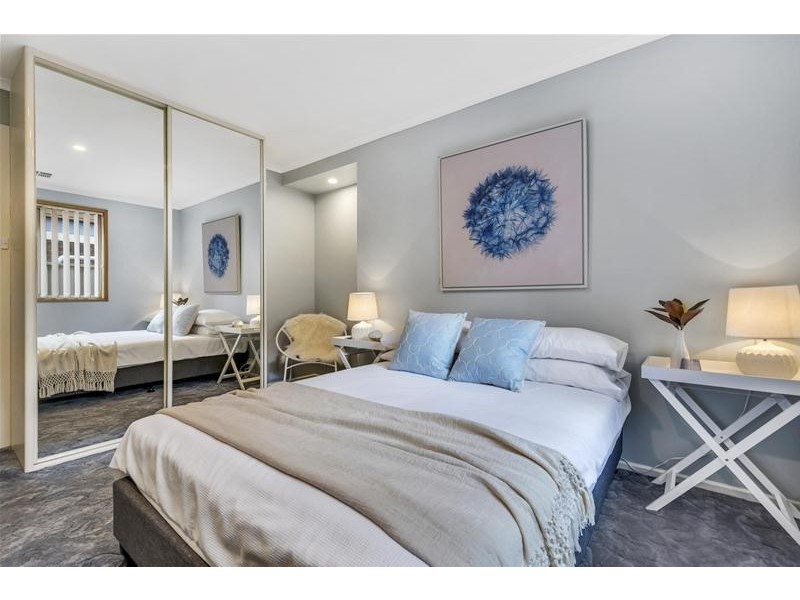 16 Hillcott Avenue, Wynn Vale SA 5127