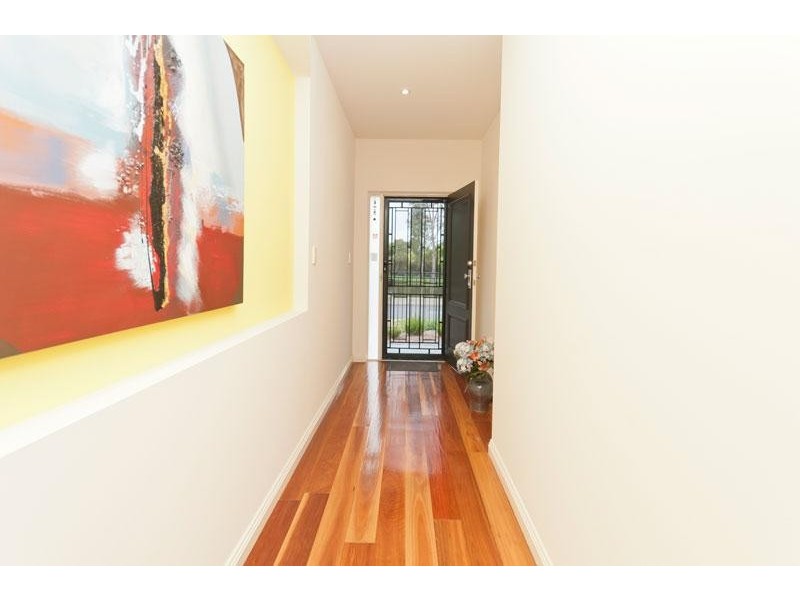 18 Braeburn Drive, Golden Grove SA 5125