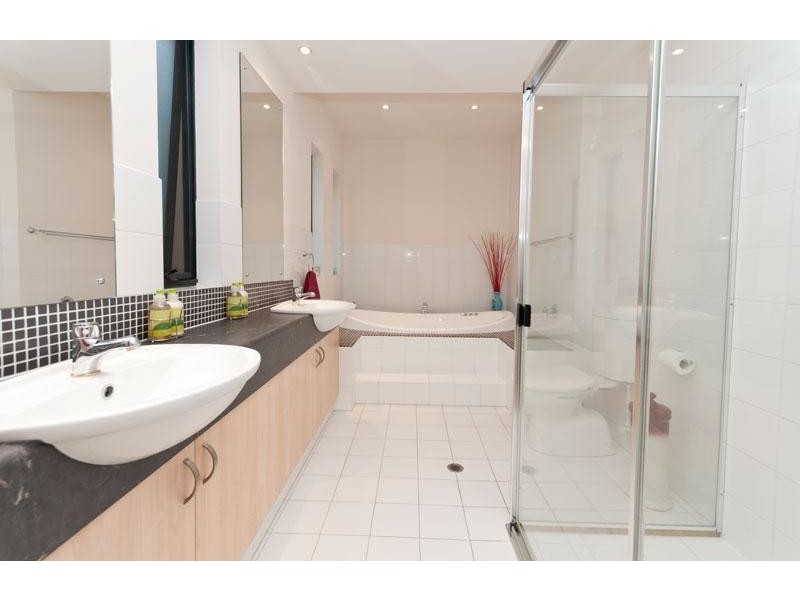 18 Braeburn Drive, Golden Grove SA 5125