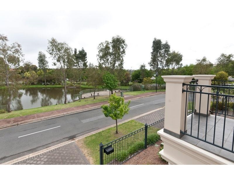 18 Braeburn Drive, Golden Grove SA 5125