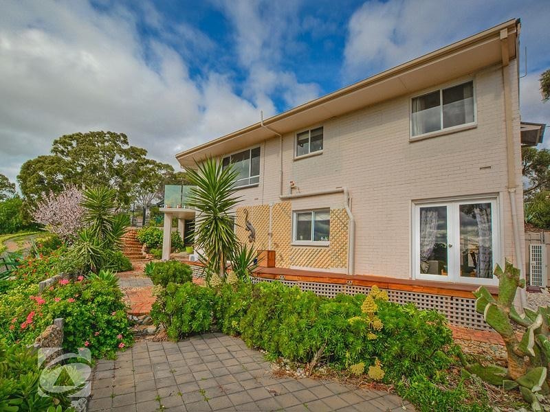 10 Harvey Crescent, Salisbury Heights SA 5109