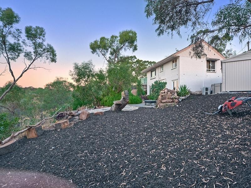 10 Harvey Crescent, Salisbury Heights SA 5109