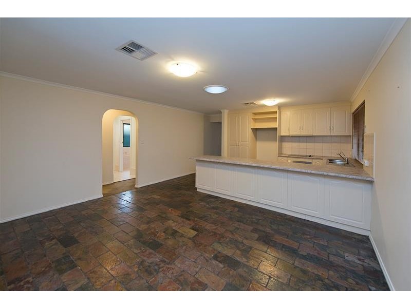 7 Craigside Court, Oakden SA 5086