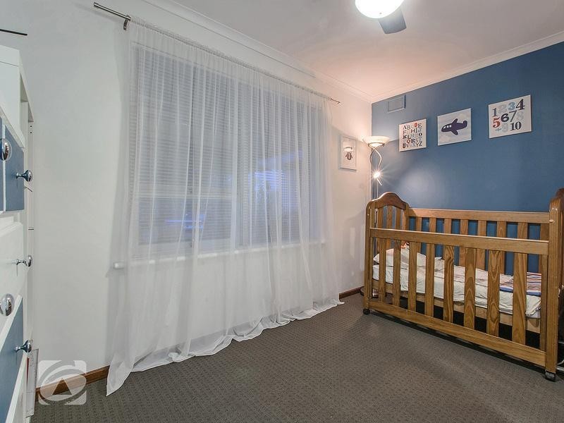 10 Cottenham Drive, Banksia Park SA 5091