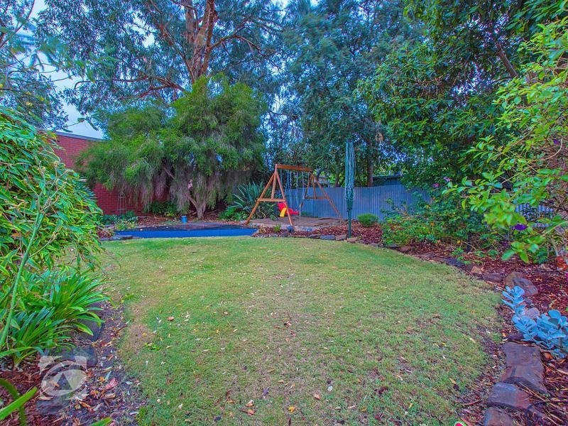 10 Cottenham Drive, Banksia Park SA 5091