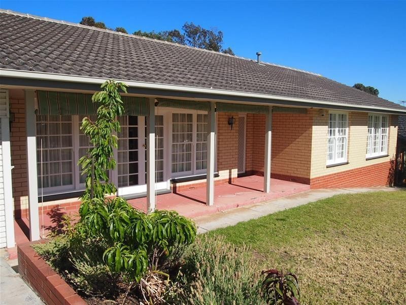 22 Condada Drive, Banksia Park SA 5091